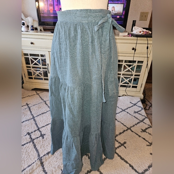 FRNCH Dresses & Skirts - FRNCH Paris true wrap maxi length skirt 100% cotton xs
